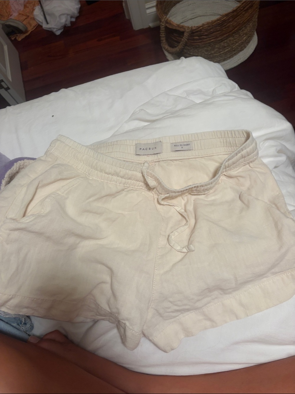 PacSun Women's Cream Drawstring Lounge Shorts - Light Beige